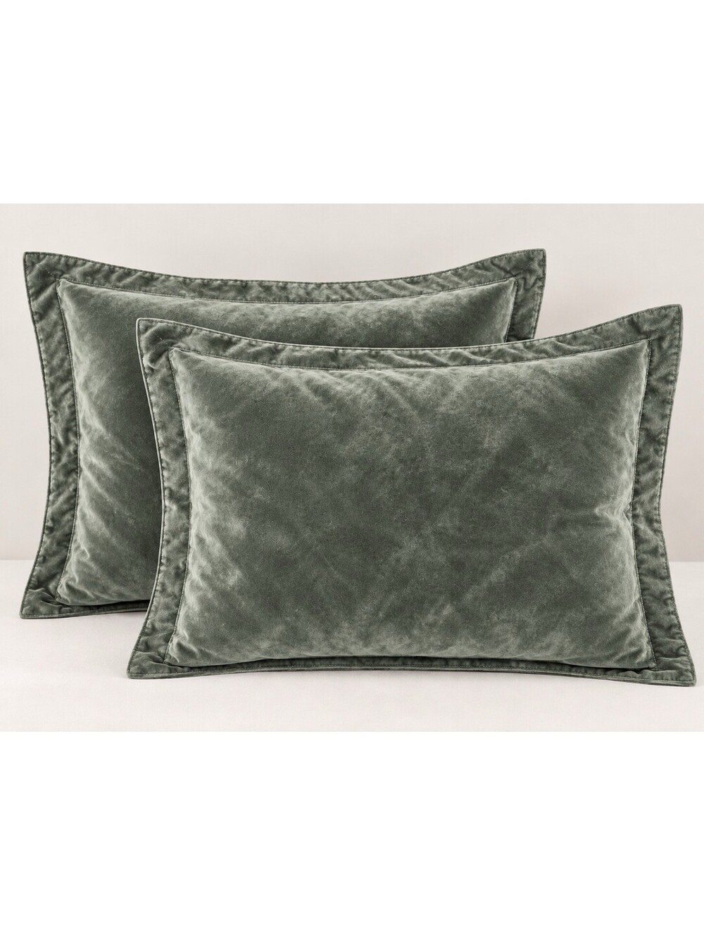 RALPH LAUREN  Green Soft Velvet Decorative Two Pillow Covers